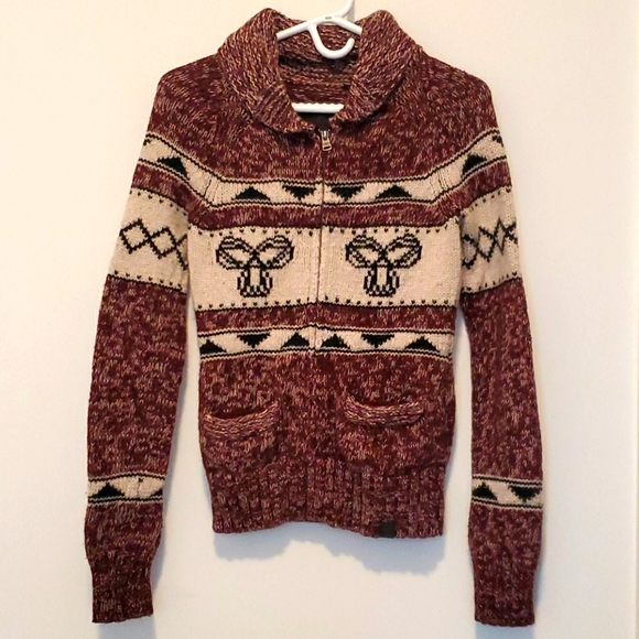 Aritzia - TNA - 100% Lambswool Sea to Sky Sweater